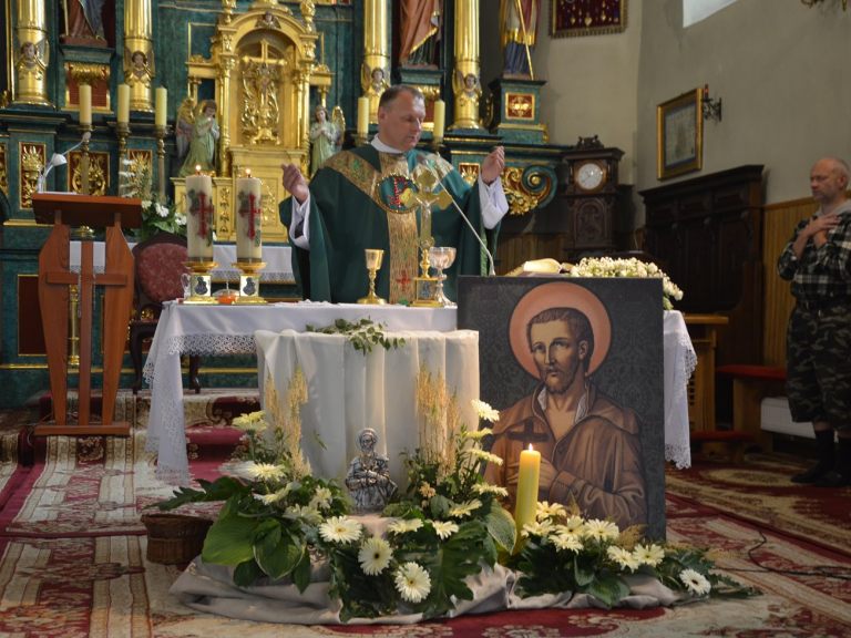 wprowadzenierelikwiiswbenedyktalabre (13)