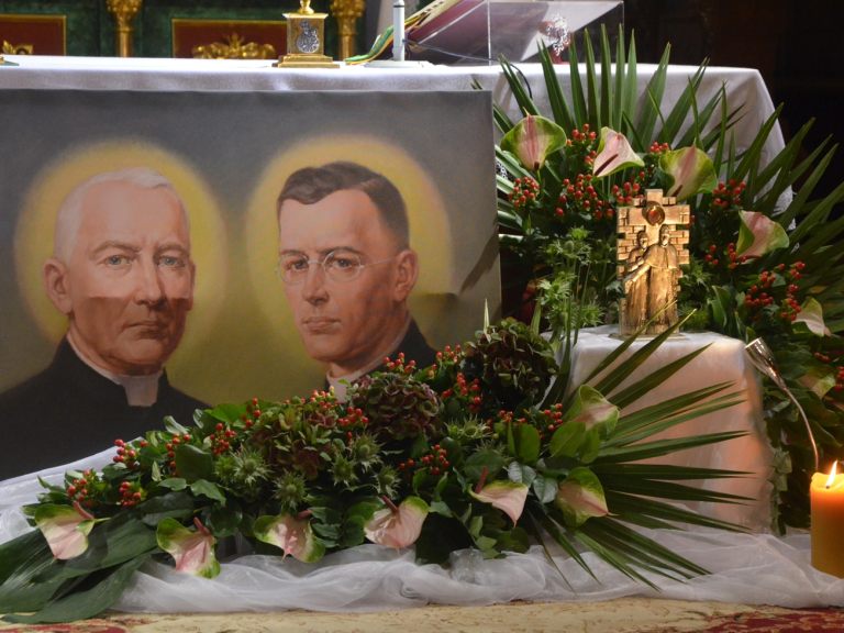 wprowadzenierelikwiimeczennicybrzeziny (4)